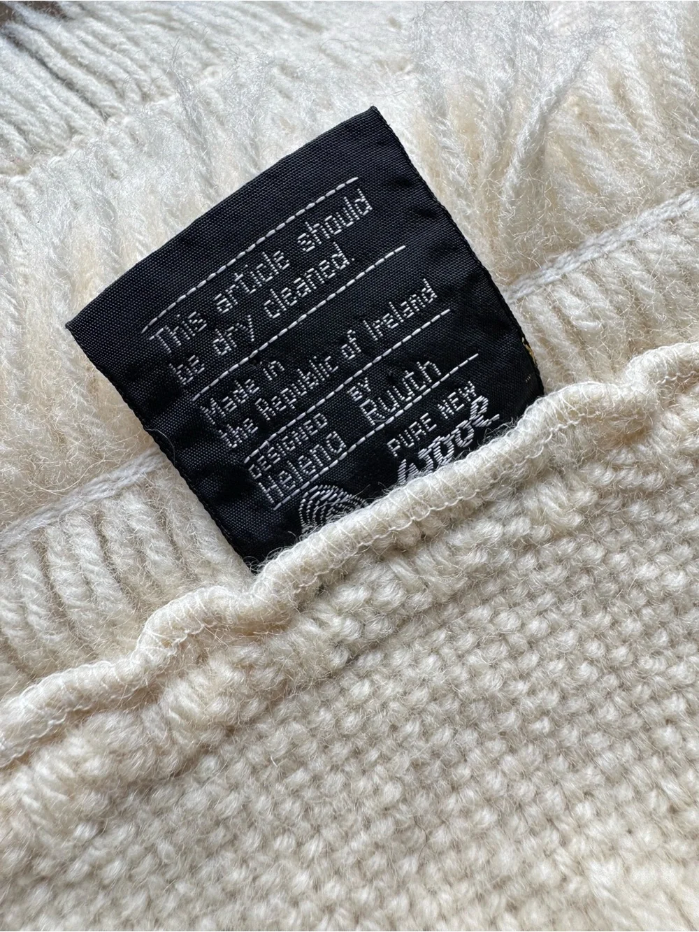 Tapestries Ireland Helena Ruuth Ivory Cable Knit Fringe Throw Blanket Irish Wool